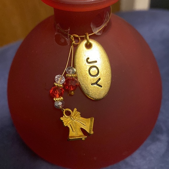 red diffuser jar - Picture 2 of 3